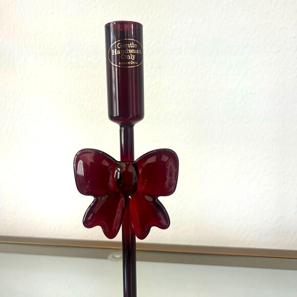 Cupcakes & Cashmere Red Bow Glass Taper Candle Holders Set of 2 Holiday Glam New - Picture 7 of 12